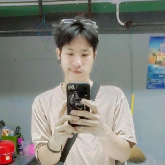 แชท หากิ๊ก, นัดเจอ 