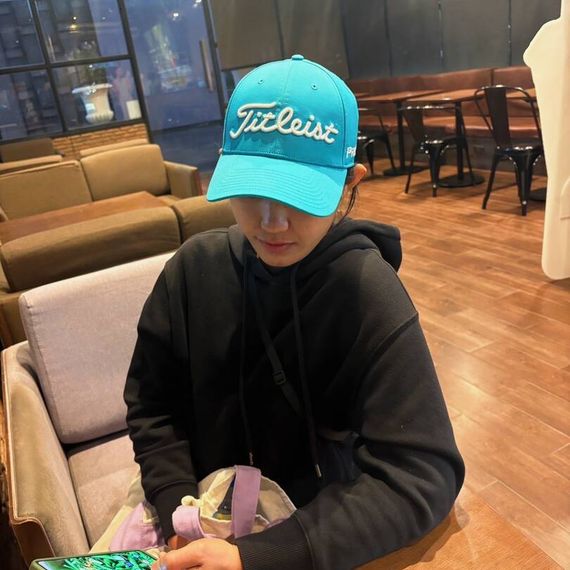 แชท หาเพื่อนคุย, โสด