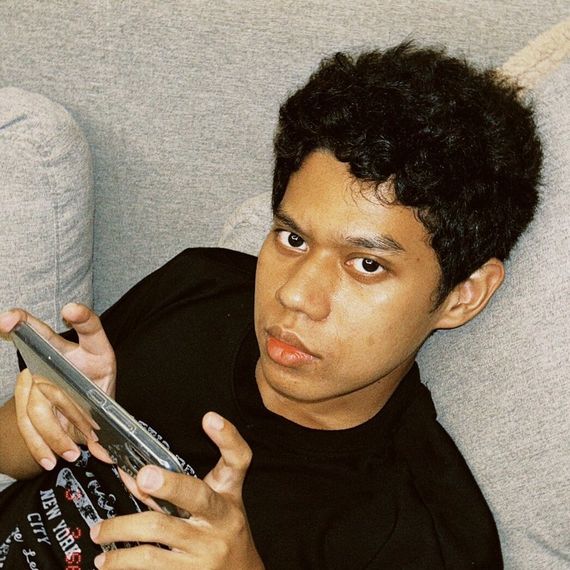 chat looking for friends  from Bangkok