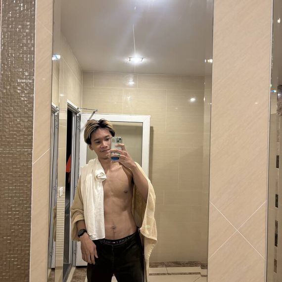 แชท โสด  ที่อยู่ กรุงเทพมหานคร