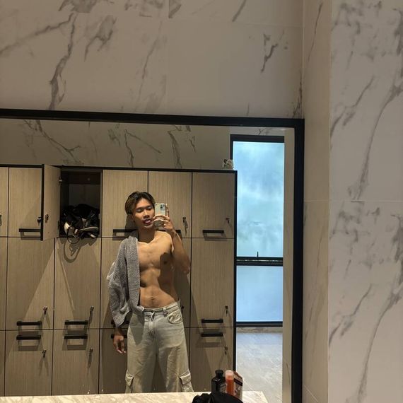 แชท โสด  ที่อยู่ กรุงเทพมหานคร