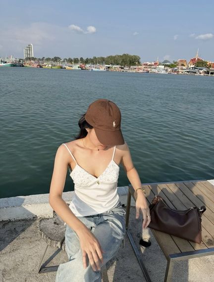 แชท หาเพื่อนคุย, โสด 