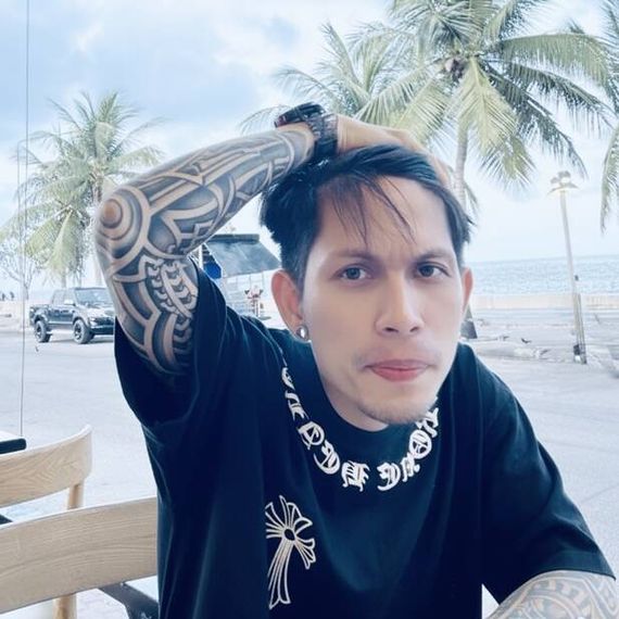 แชท หาแฟน, โสด 