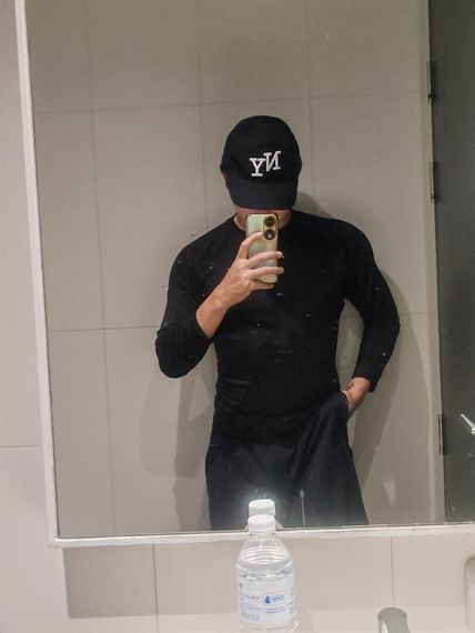 chat find love, single from Bangkok