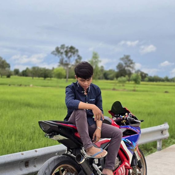 แชท หาแฟน, หาเพื่อนคุย  ที่อยู่ กรุงเทพมหานคร