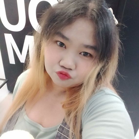 chat find love, chat  from Bangkok