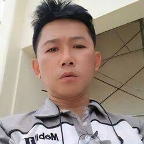 แชท หากิ๊ก, โสด 