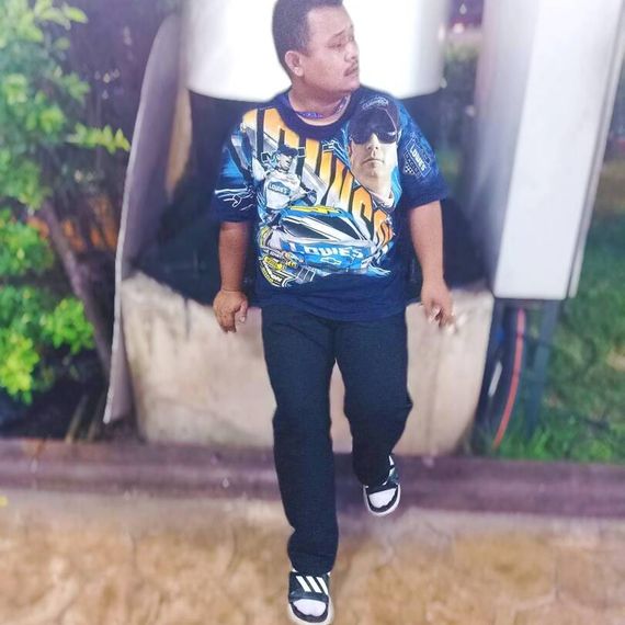 แชท หาเพื่อนคุย, โสด 