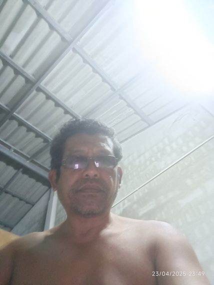 chat looking for friends 