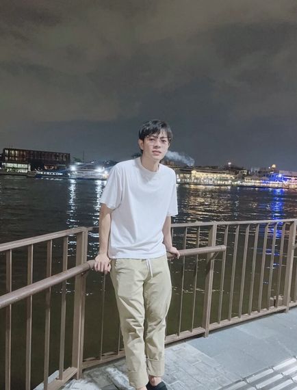 แชท หาเพื่อนคุย