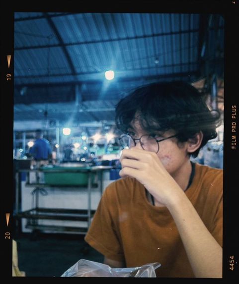 แชท หาเพื่อนคุย, โสด 