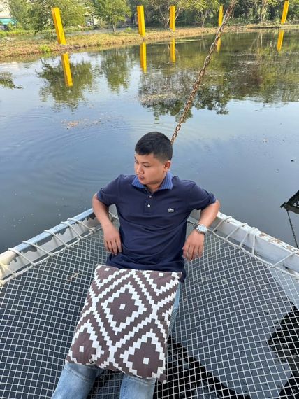 chat find love, chat 