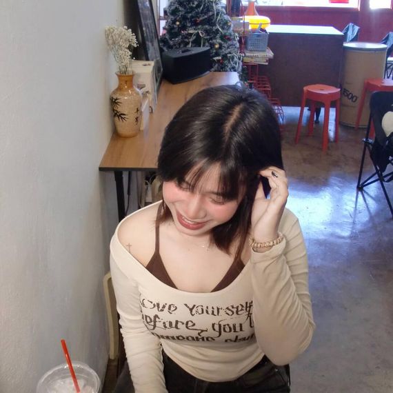 แชท หากิ๊ก  ที่อยู่  อุดรธานี