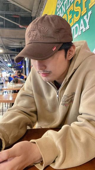 แชท หาแฟน, โสด 