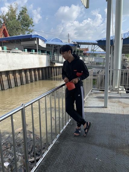 แชท หาเพื่อนคุย 