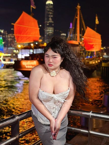 แชท โสด  ที่อยู่ กรุงเทพมหานคร