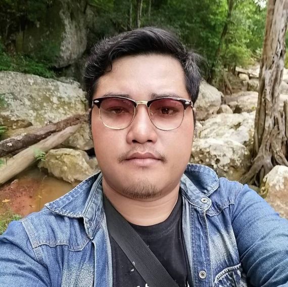 แชท หากิ๊ก  ที่อยู่  บุรีรัมย์