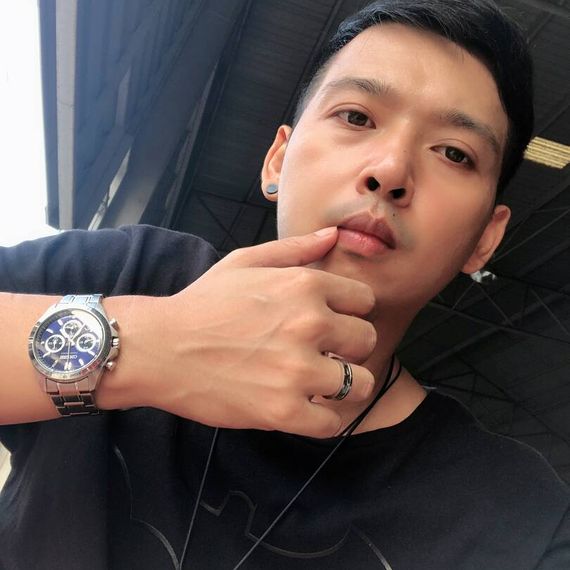 แชท หากิ๊ก 