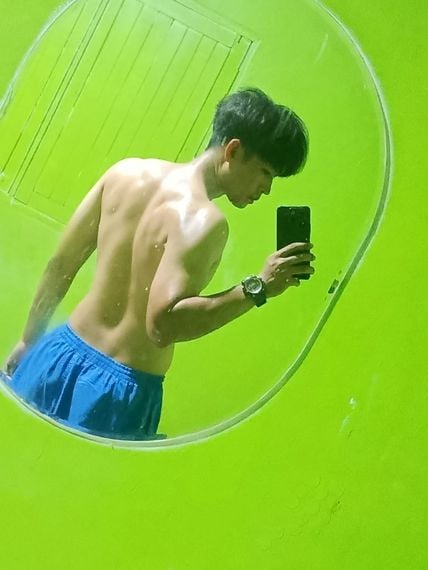 chat looking for friends