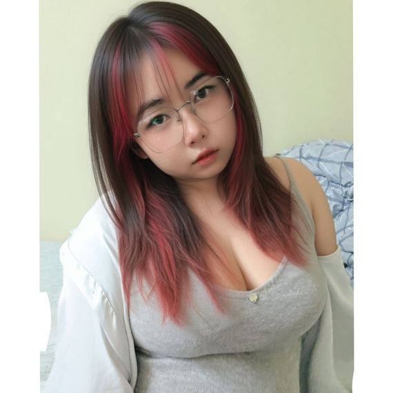 chat find love, chat  from Bangkok