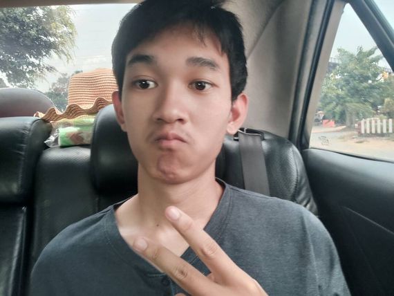 แชท หาเพื่อนคุย, โสด 