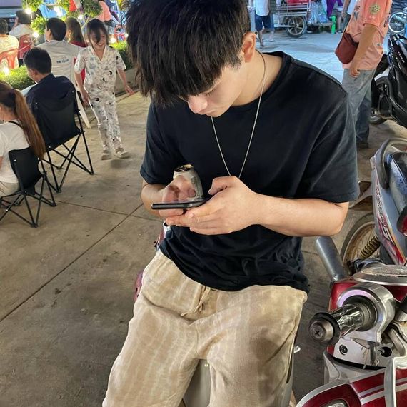แชท หาเพื่อนคุย, หาเพื่อนเที่ยว 