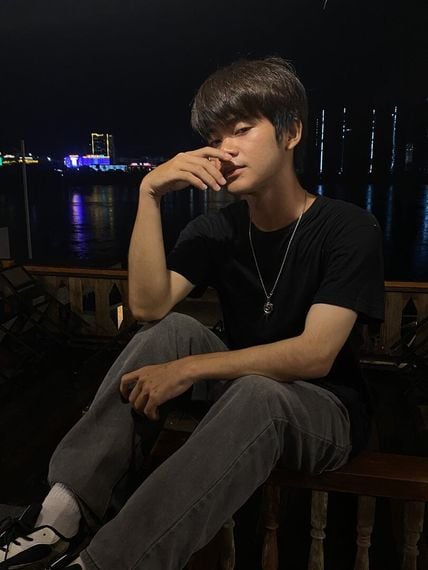 แชท หาเพื่อนคุย, โสด
