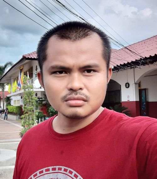 แชท หาเพื่อนคุย  ที่อยู่  อุบลราชธานี