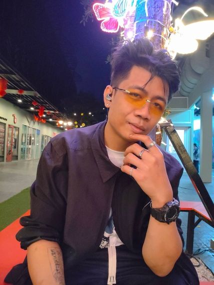 แชท หาเพื่อนคุย, โสด 