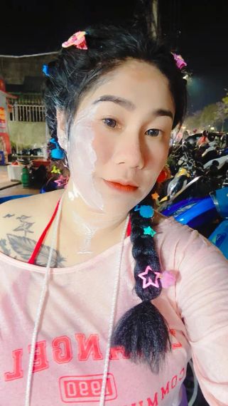 แชท หาเพื่อนคุย, หากิ๊ก