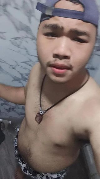 chat find love, chat  from Bangkok