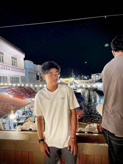 chat looking for friends  from Bangkok