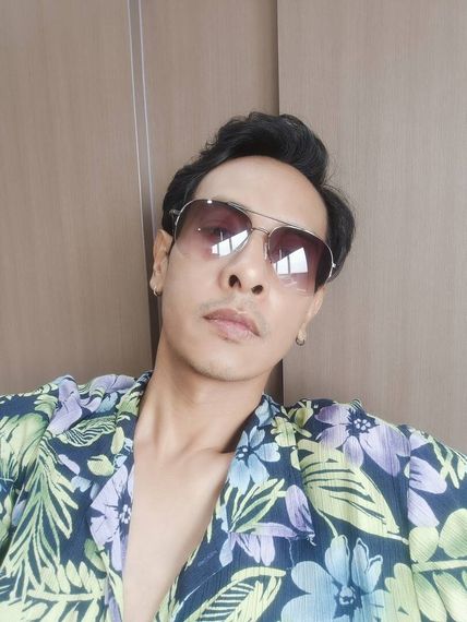 แชท หาเพื่อนคุย, หากิ๊ก 