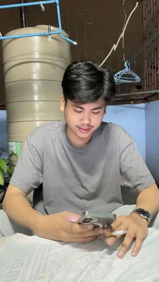 chat find love, chat  from Bangkok