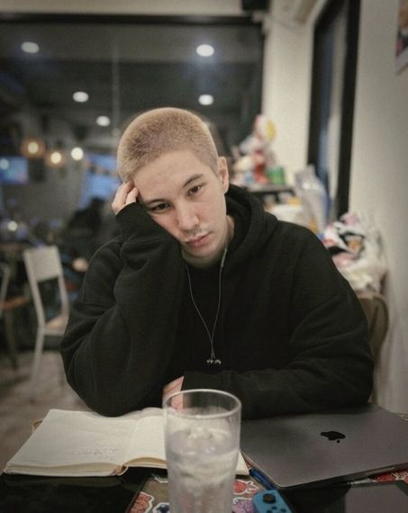 chat looking for friends