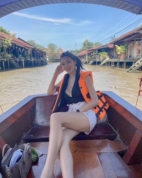 chat looking for friends 