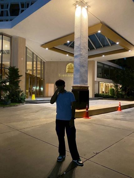 chat looking for friends  from Bangkok