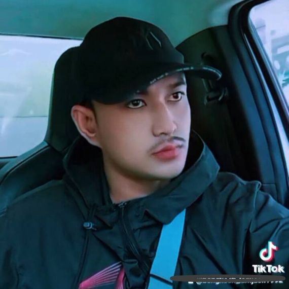 แชท หาแฟน, หาเพื่อนเที่ยว 