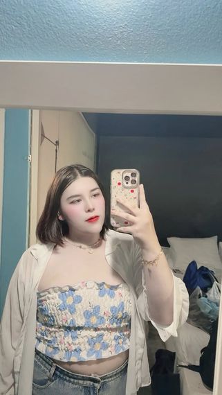 chat find love, chat  from Bangkok