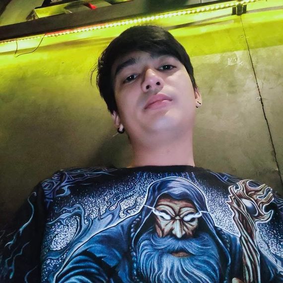 แชท หาแฟน, หากิ๊ก  ที่อยู่  ชลบุรี