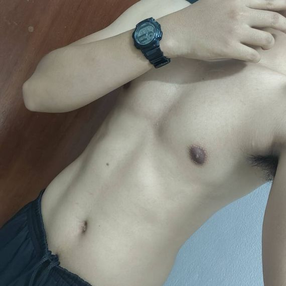 แชท หากิ๊ก  ที่อยู่ กรุงเทพมหานคร