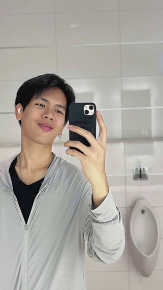 chat looking for friends  from Pathum Thani