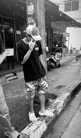 chat find line friends from Phuket