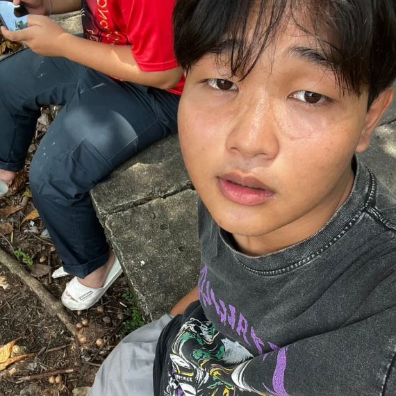แชท โสด  ที่อยู่ กรุงเทพมหานคร