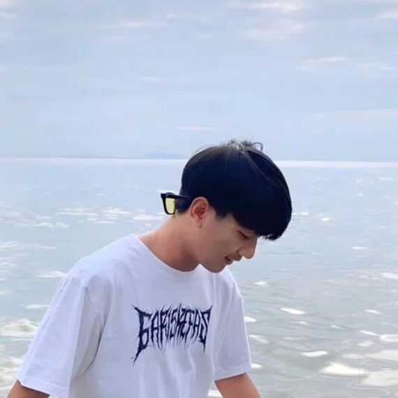 แชท หาเพื่อนคุย, โสด 