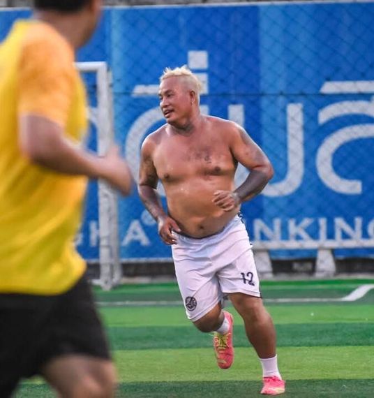 แชท หากิ๊ก 