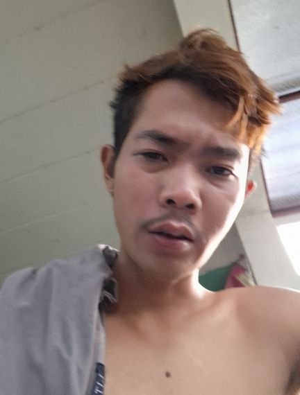 แชท หากิ๊ก, โสด 