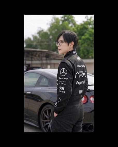 chat looking for friends  from Nakhon Sawan