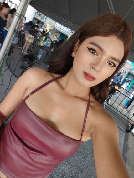 chat looking for friends