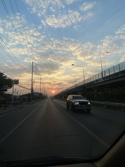 แชท หาเพื่อนคุย ที่อยู่ กรุงเทพมหานคร